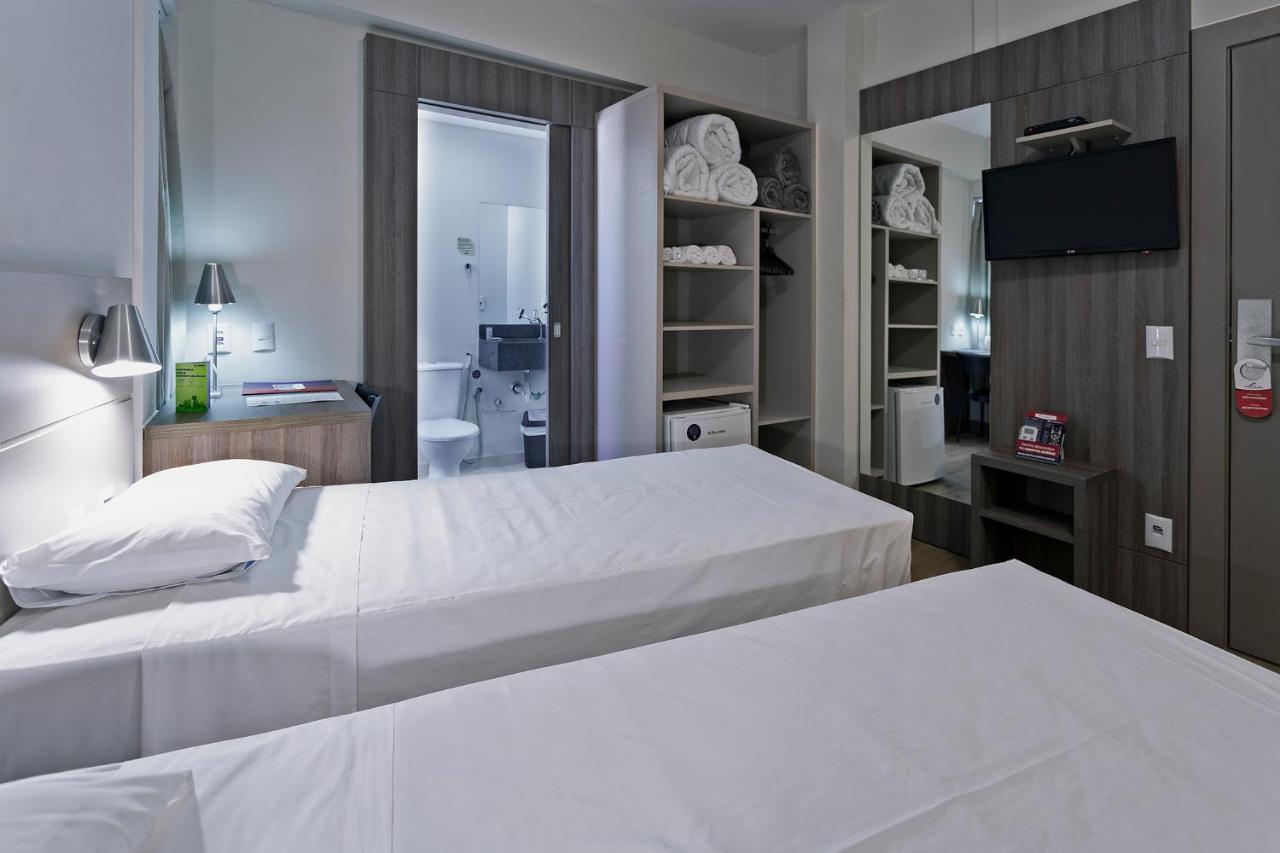 Hotel Valerim Itajai / Navegantes Eksteriør bilde