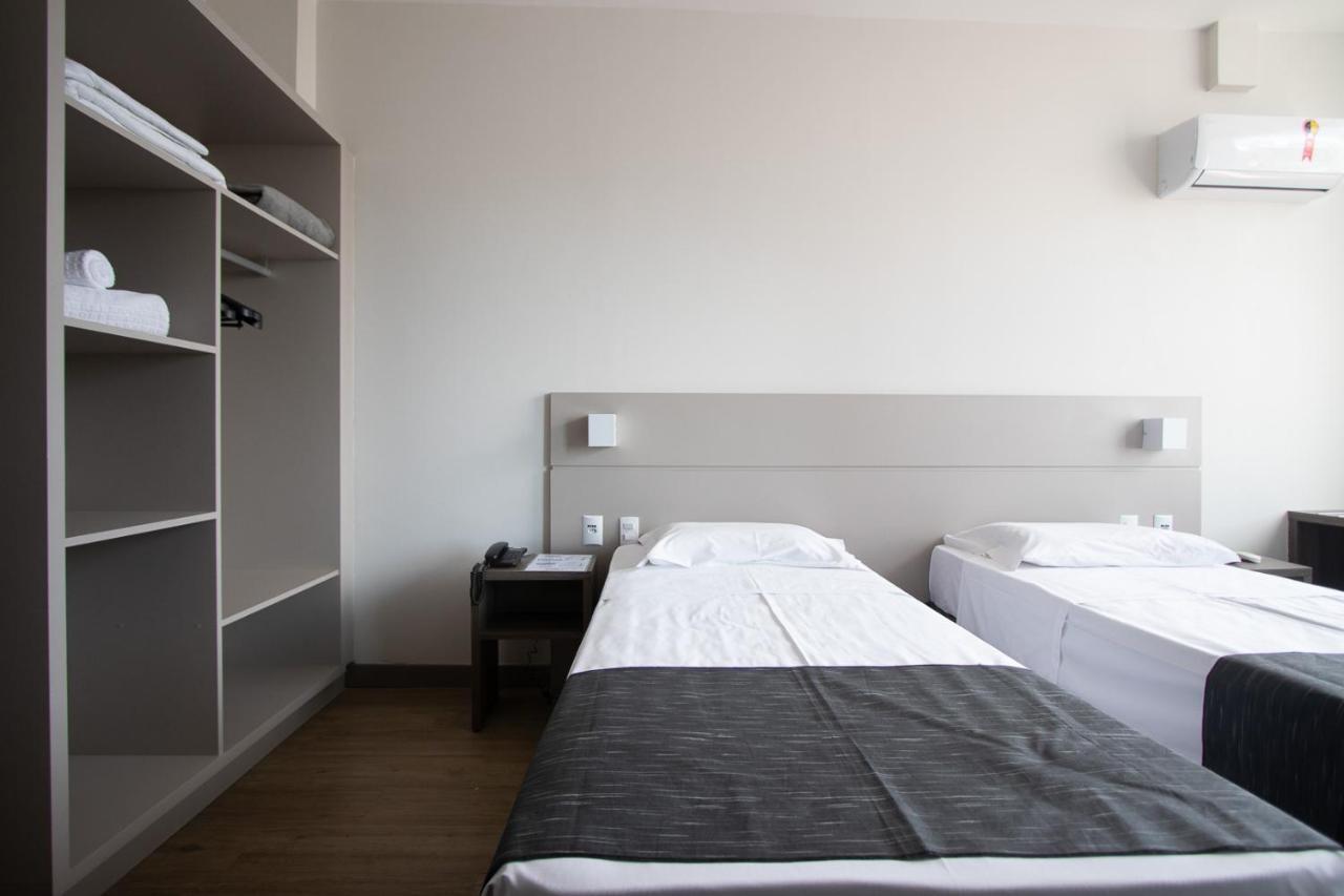 Hotel Valerim Itajai / Navegantes Eksteriør bilde