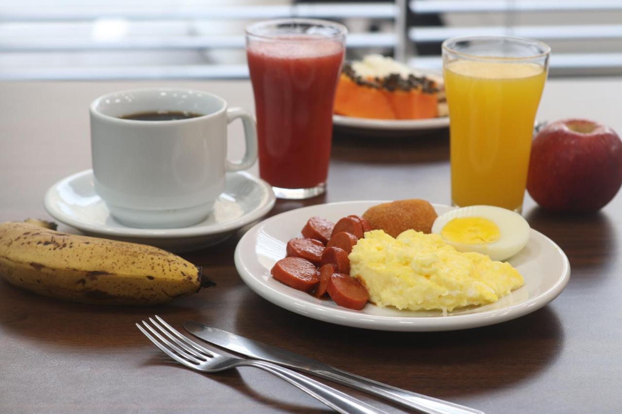 Hotel Valerim Itajai / Navegantes Eksteriør bilde